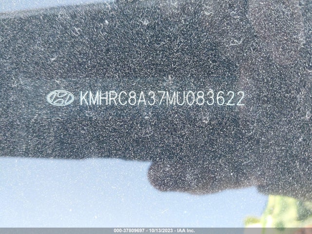 2021 HYUNDAI VENUE SEL VIN: KMHRC8A37MU083622
