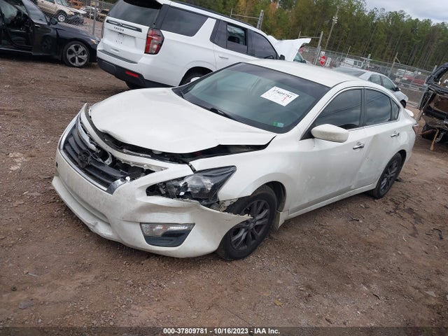 Nissan Altima 2.5 S 2015 1N4AL3APXFN891599 Image 2
