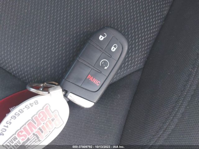 ZACNJBAB3KPJ74301 Jeep Renegade Sport