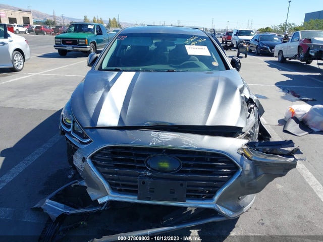 Hyundai SONATA SE 2018 5NPE24AF0JH699483 Image 12