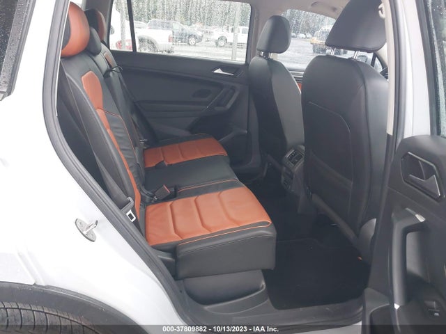 3VV4B7AX4JM154422 Volkswagen Tiguan Sel Premium