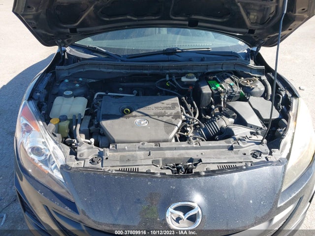 2011 MAZDA MAZDA3 I TOURING VIN: JM1BL1VF8B1364182