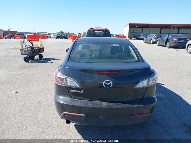 2011 MAZDA MAZDA3 I TOURING VIN: JM1BL1VF8B1364182