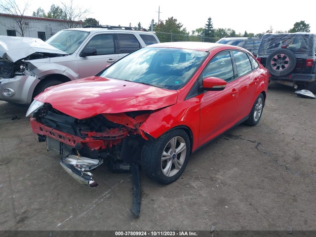 Ford FOCUS SE 2014 1FADP3F2XEL421646 Image 2