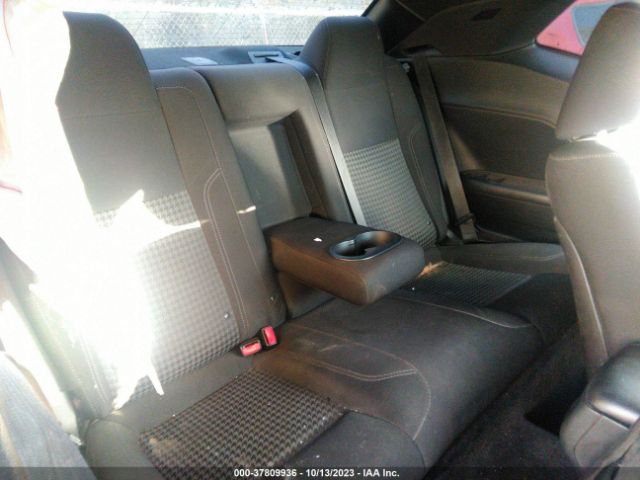 2C3CDZAG0FH708548 Dodge Challenger Sxt