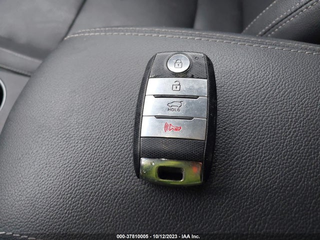 2020 KIA SPORTAGE EX VIN: KNDPN3AC0L7729329