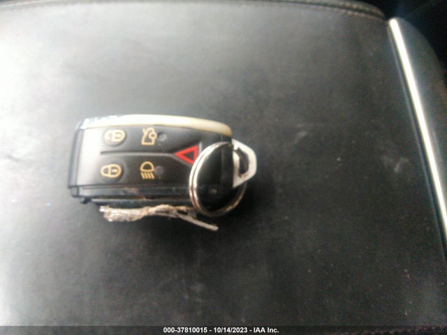 2012 JAGUAR XF SAJWA0HB7CLS52412 Photo 10