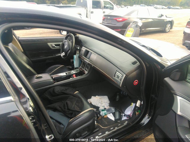 2012 JAGUAR XF SAJWA0HB7CLS52412 Photo 4