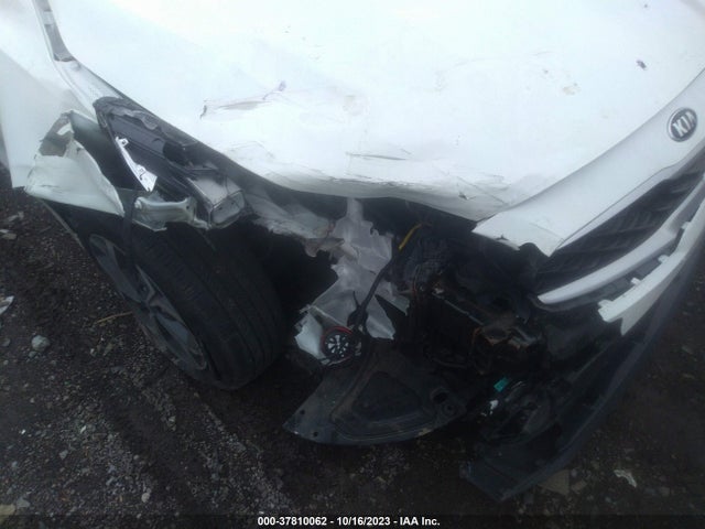 2021 KIA FORTE LXS VIN: 3KPF24AD3ME302263
