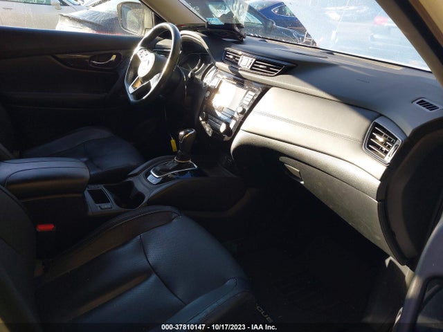 2017 NISSAN ROGUE SL VIN: 5N1AT2MV0HC870754