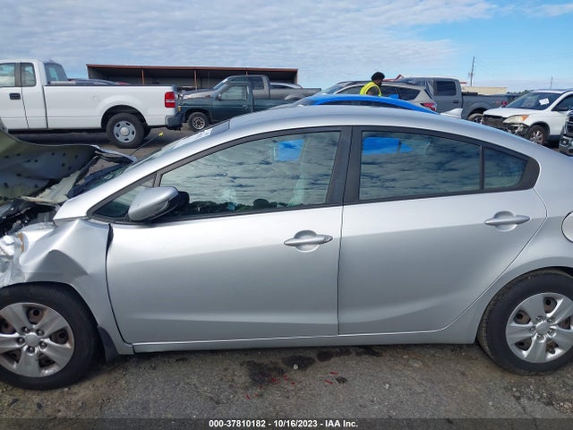 KIA FORTE LX 2016 KNAFK4A64G5552898 Image 14