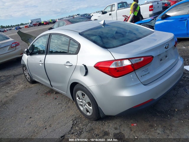 KIA FORTE LX 2016 KNAFK4A64G5552898 Image 3