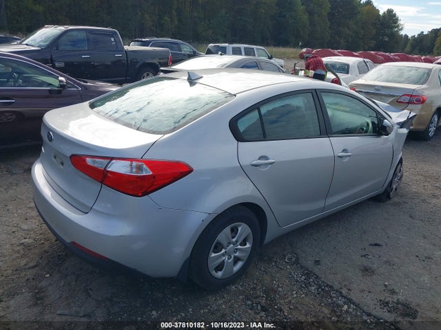 KIA FORTE LX 2016 KNAFK4A64G5552898 Image 4
