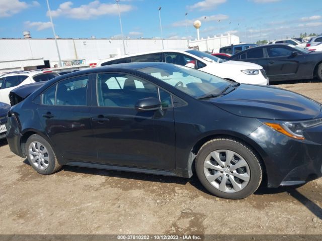 5YFEPMAE3MP259743 Toyota COROLLA LE