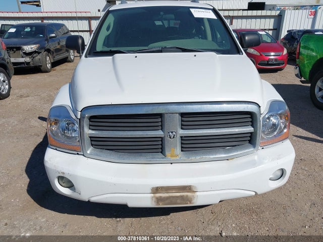 2005 DODGE DURANGO SLT VIN: 1D4HD48D45F523616