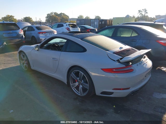2018 PORSCHE 911 WP0AB2A92JS122064 Photo 2