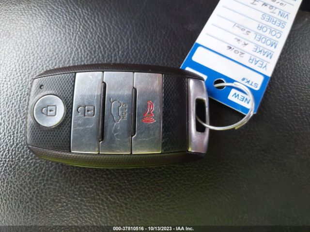 KNDJX3A58G7251863 KIA Soul !