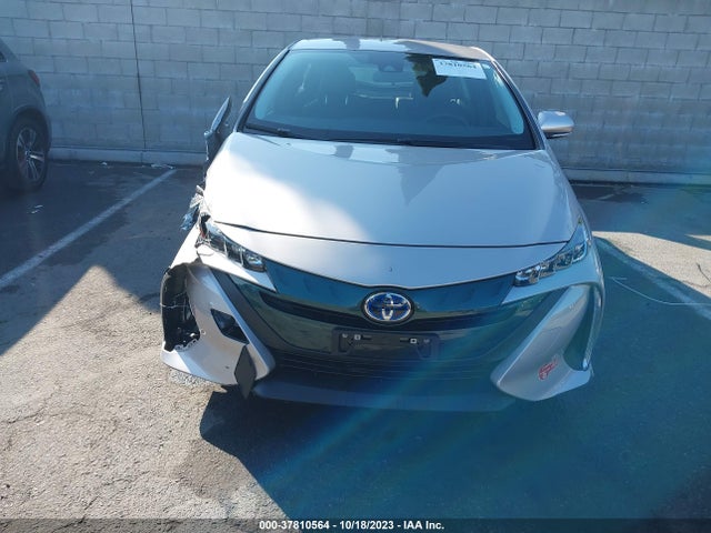 Toyota Prius Prime Plus/premium/advanced 2018 JTDKARFP4J3077646 Image 12