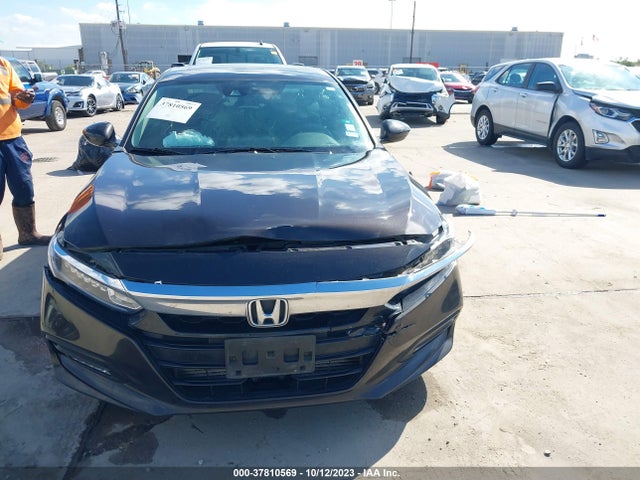 Honda ACCORD EX 2018 1HGCV1F40JA102930 Image 12