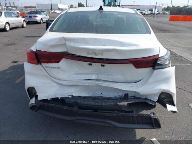 3KPF24AD2PE538987 KIA Forte Lxs