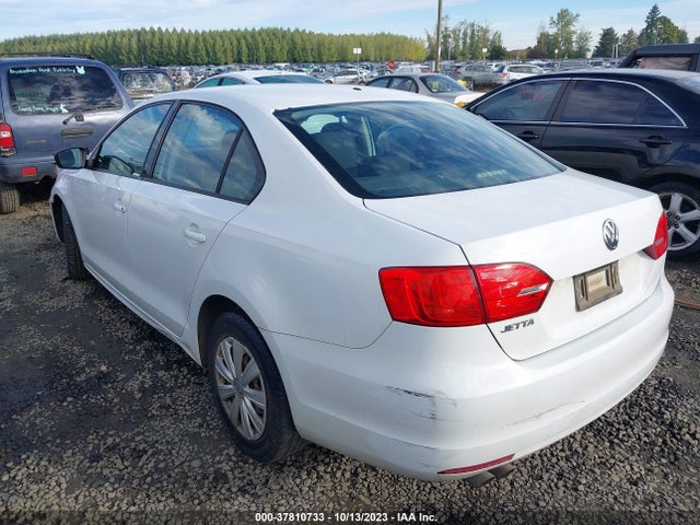 2014 VOLKSWAGEN JETTA SEDAN S VIN: 3VW2K7AJ5EM323982