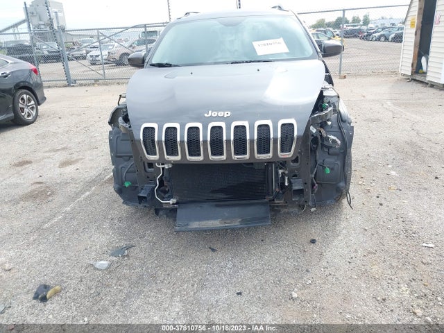 Jeep Cherokee Latitude 2016 1C4PJLCB4GW192105 Image 6