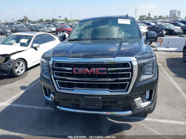 1GKS1GKD0NR167447 GMC Yukon Xl Slt