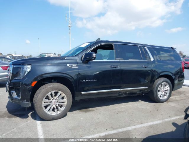1GKS1GKD0NR167447 GMC Yukon Xl Slt