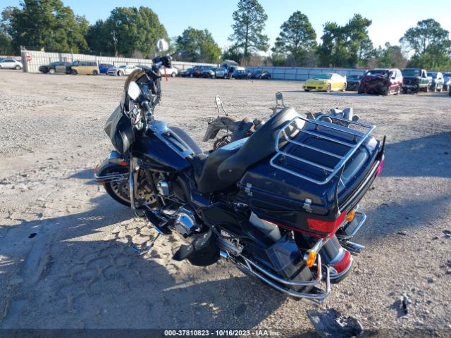 2013 HARLEY-DAVIDSON FLHTCU 1HD1FCM11DB606603 Photo 2