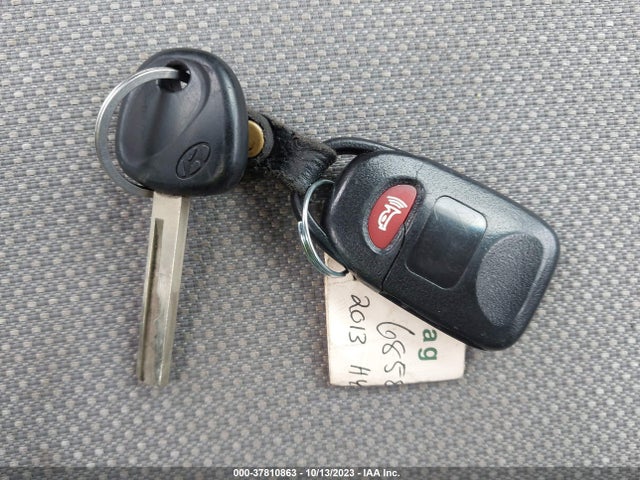 2013 HYUNDAI ACCENT GLS VIN: KMHCT4AE7DU523919