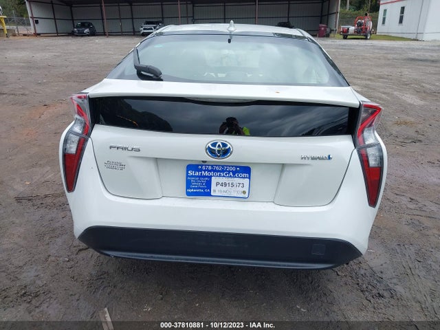 Toyota Prius Two 2016 JTDKBRFU7G3010213 Image 16