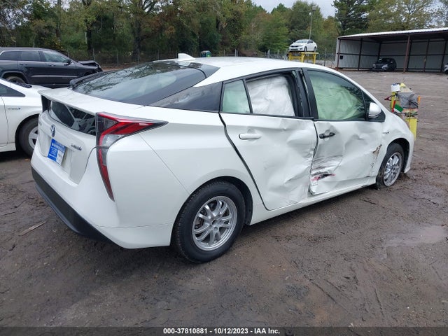 Toyota Prius Two 2016 JTDKBRFU7G3010213 Image 4