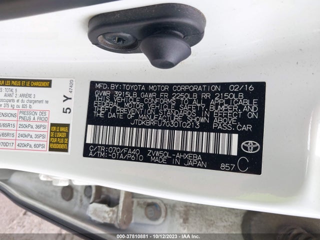 Toyota Prius Two 2016 JTDKBRFU7G3010213 Image 9
