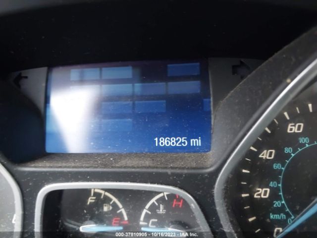 1FADP3K27EL278323 Ford FOCUS SE