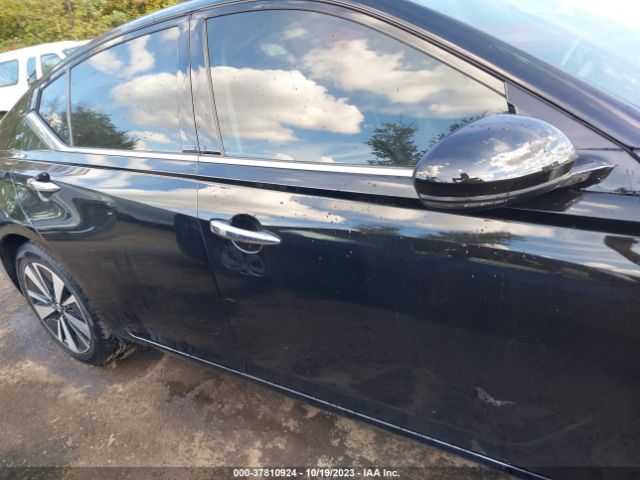 1N4BL4EV2KC155572 Nissan Altima 2.5 Sl