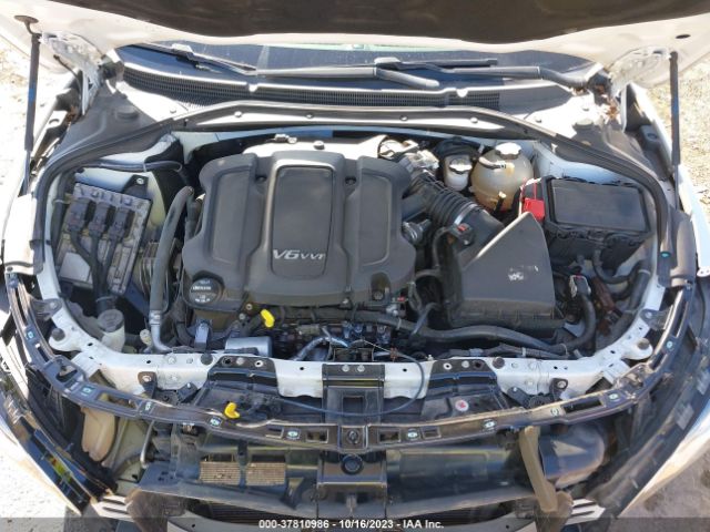 1G4ZP5SS2HU134586 Buick Lacrosse Essence