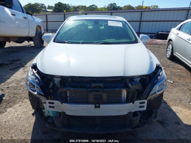 1G4ZP5SS2HU134586 Buick Lacrosse Essence