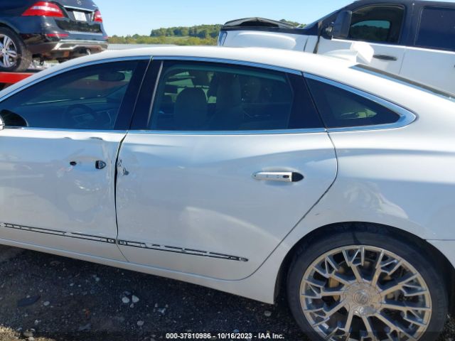 1G4ZP5SS2HU134586 Buick Lacrosse Essence