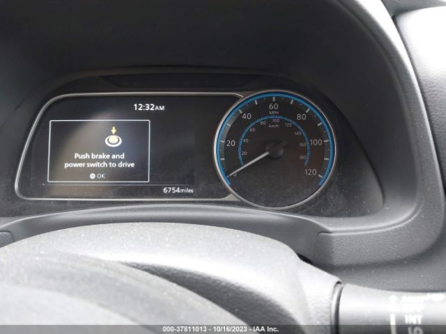 1N4AZ1CV1NC561083 Nissan LEAF SV