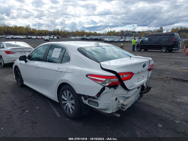 2020 TOYOTA CAMRY HYBRID LE VIN: 4T1C31AK9LU523178