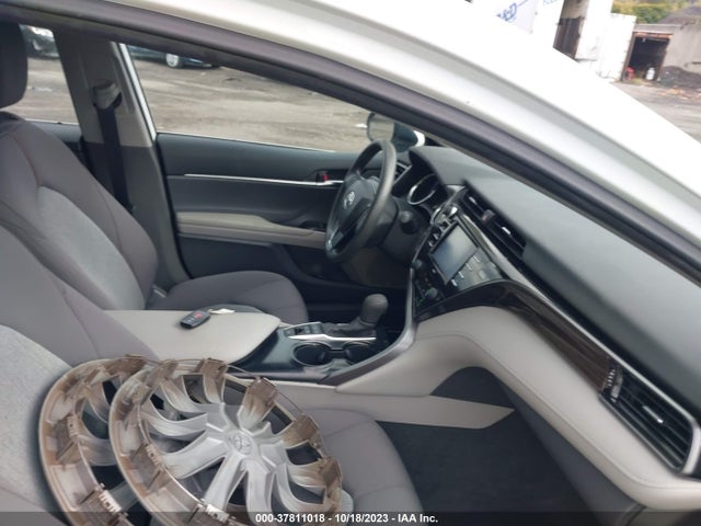 2020 TOYOTA CAMRY HYBRID LE VIN: 4T1C31AK9LU523178