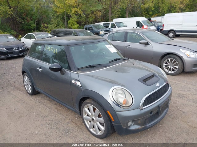 2008 MINI COOPER HARDTOP WMWMF735X8TV36011 Photo 0