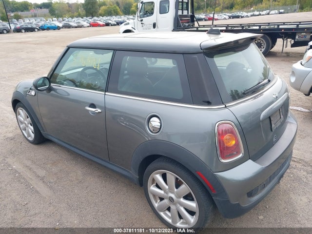 2008 MINI COOPER HARDTOP WMWMF735X8TV36011 Photo 2