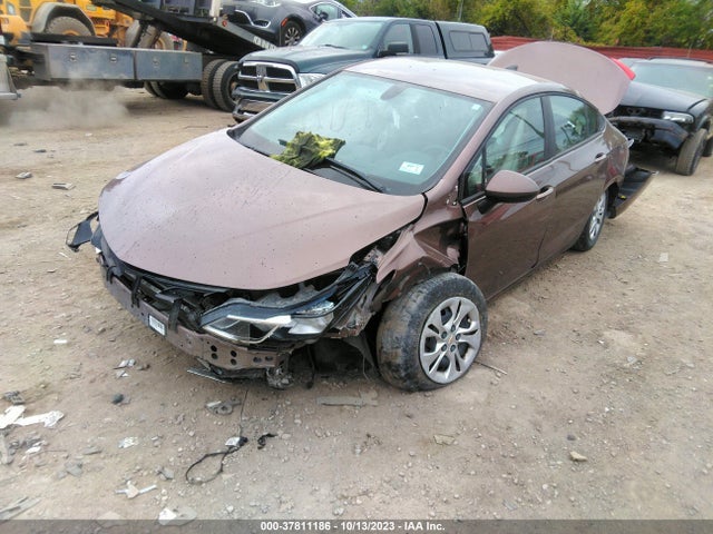 Chevrolet CRUZE LS 2019 1G1BC5SM8K7112397 Image 2