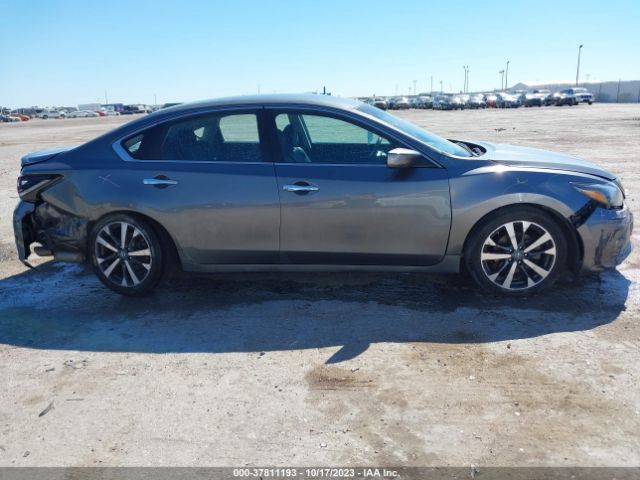 1N4BL3AP1HC218574 Nissan Altima 3.5 Sr
