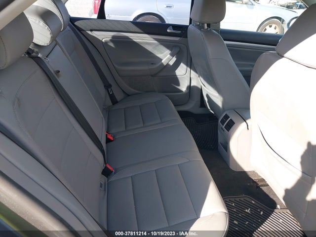 2007 VOLKSWAGEN JETTA SEDAN WOLFSBURG EDITION VIN: 3VWEF71K27M184410