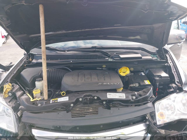 2C4RC1CG4FR547462 Chrysler Town & Country Touring-l
