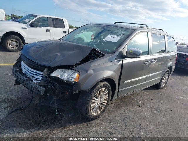 2C4RC1CG4FR547462 Chrysler Town & Country Touring-l