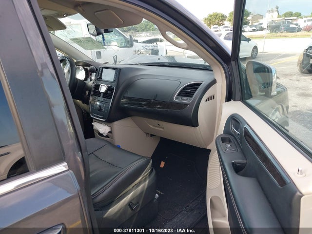 2C4RC1CG4FR547462 Chrysler Town & Country Touring-l