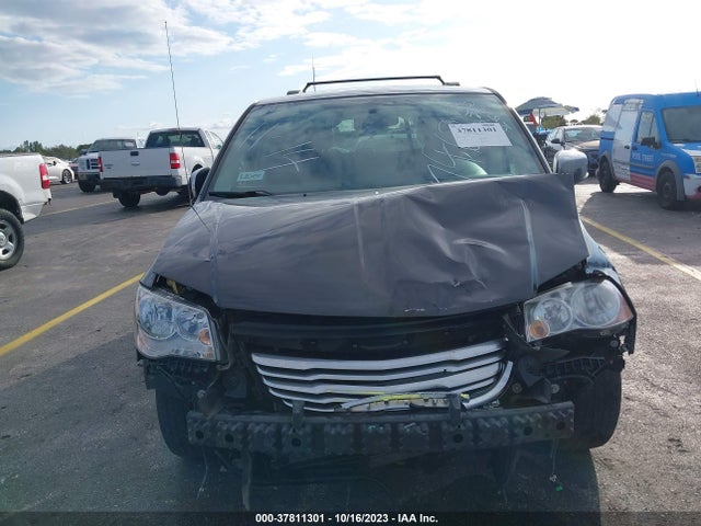 2C4RC1CG4FR547462 Chrysler Town & Country Touring-l